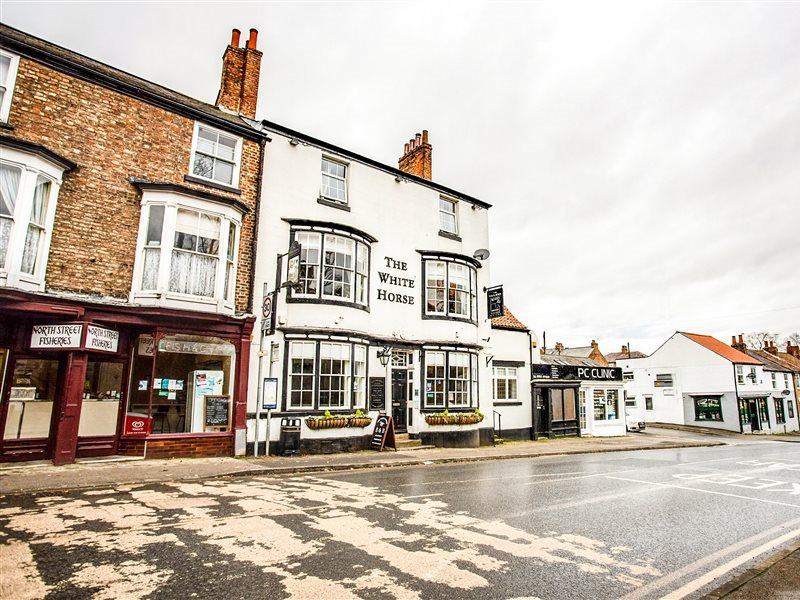 Отель Oyo The White Horse, Ripon North Yorkshire Экстерьер фото