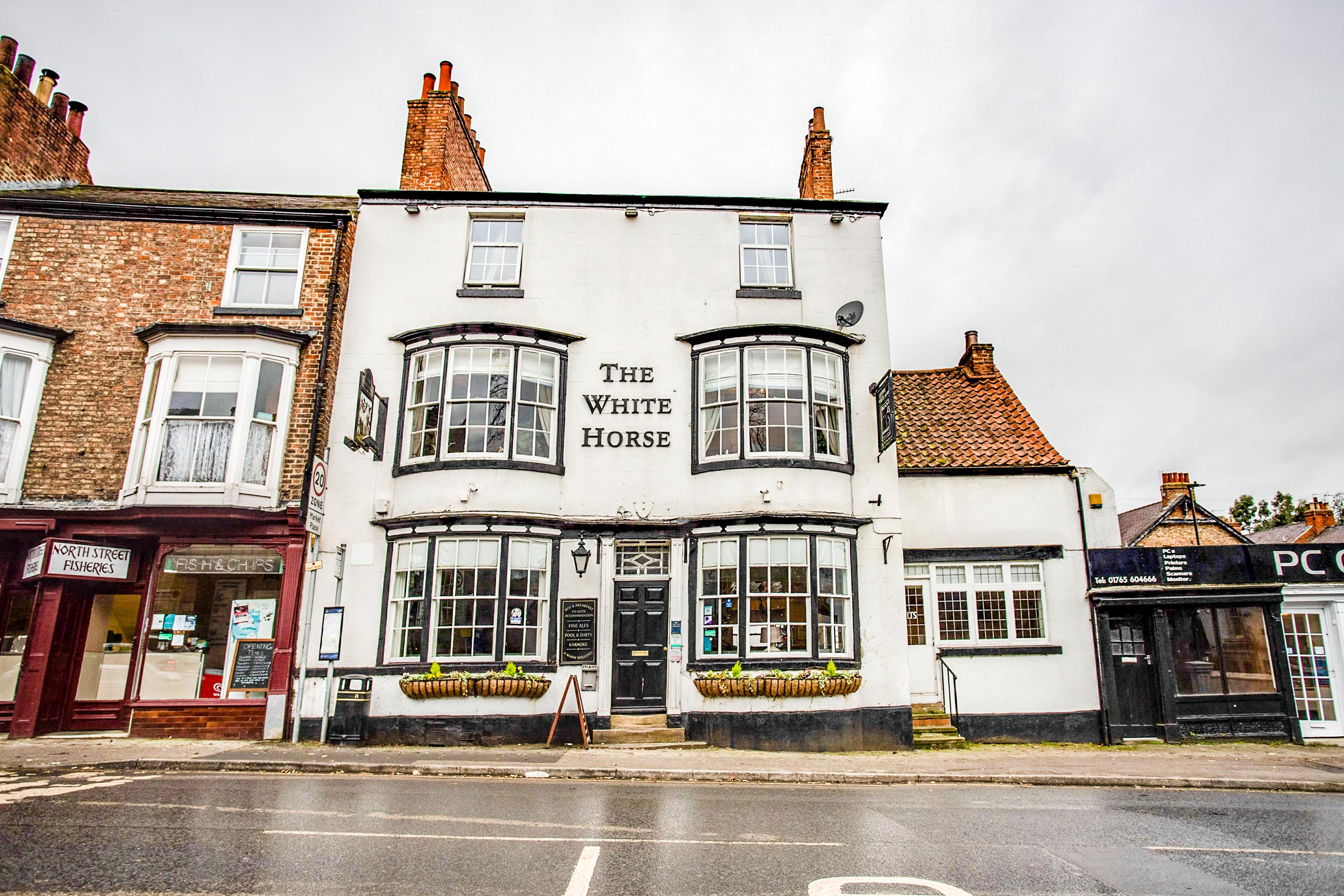 Отель Oyo The White Horse, Ripon North Yorkshire Экстерьер фото
