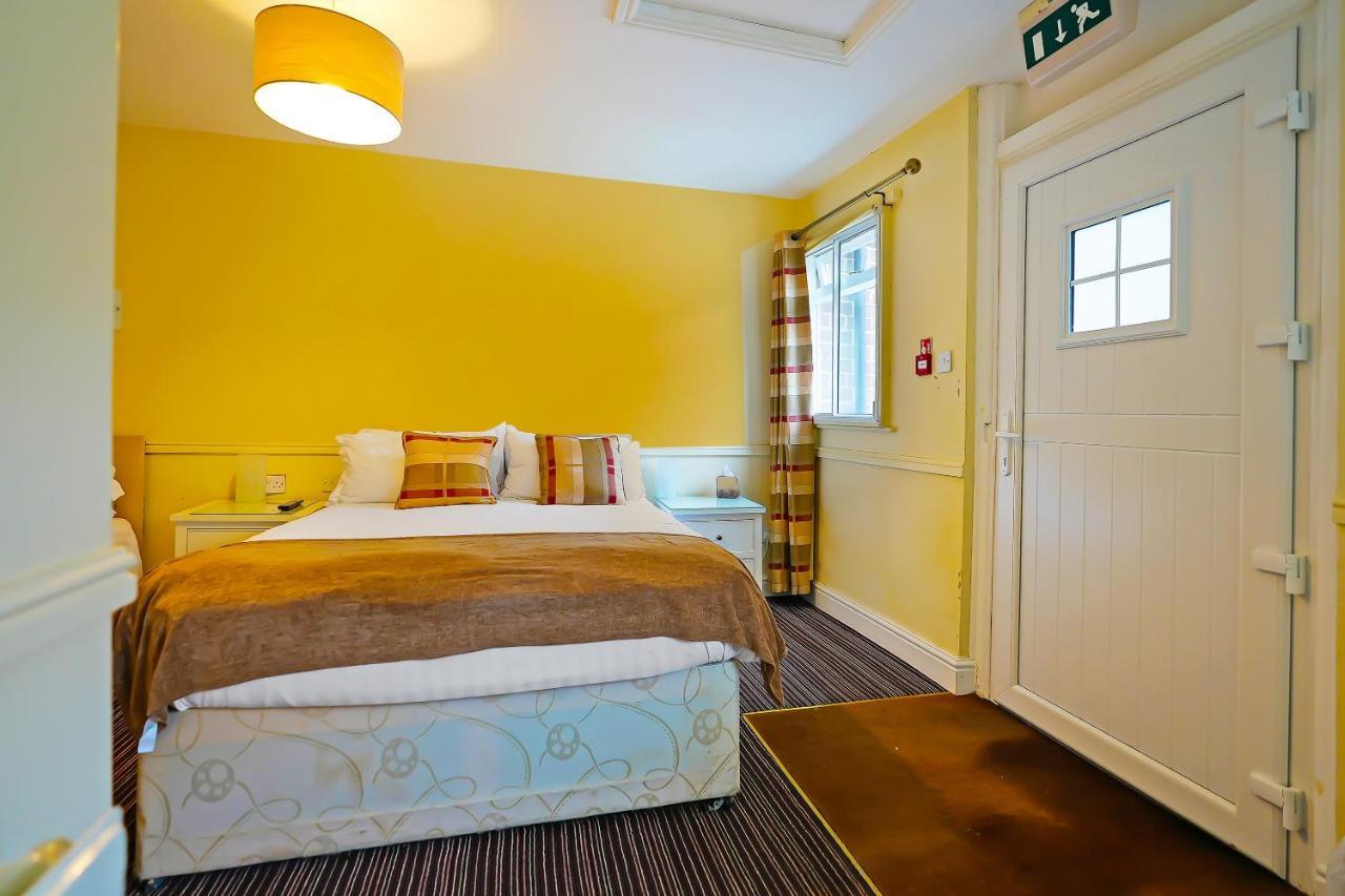 Отель Oyo The White Horse, Ripon North Yorkshire Экстерьер фото