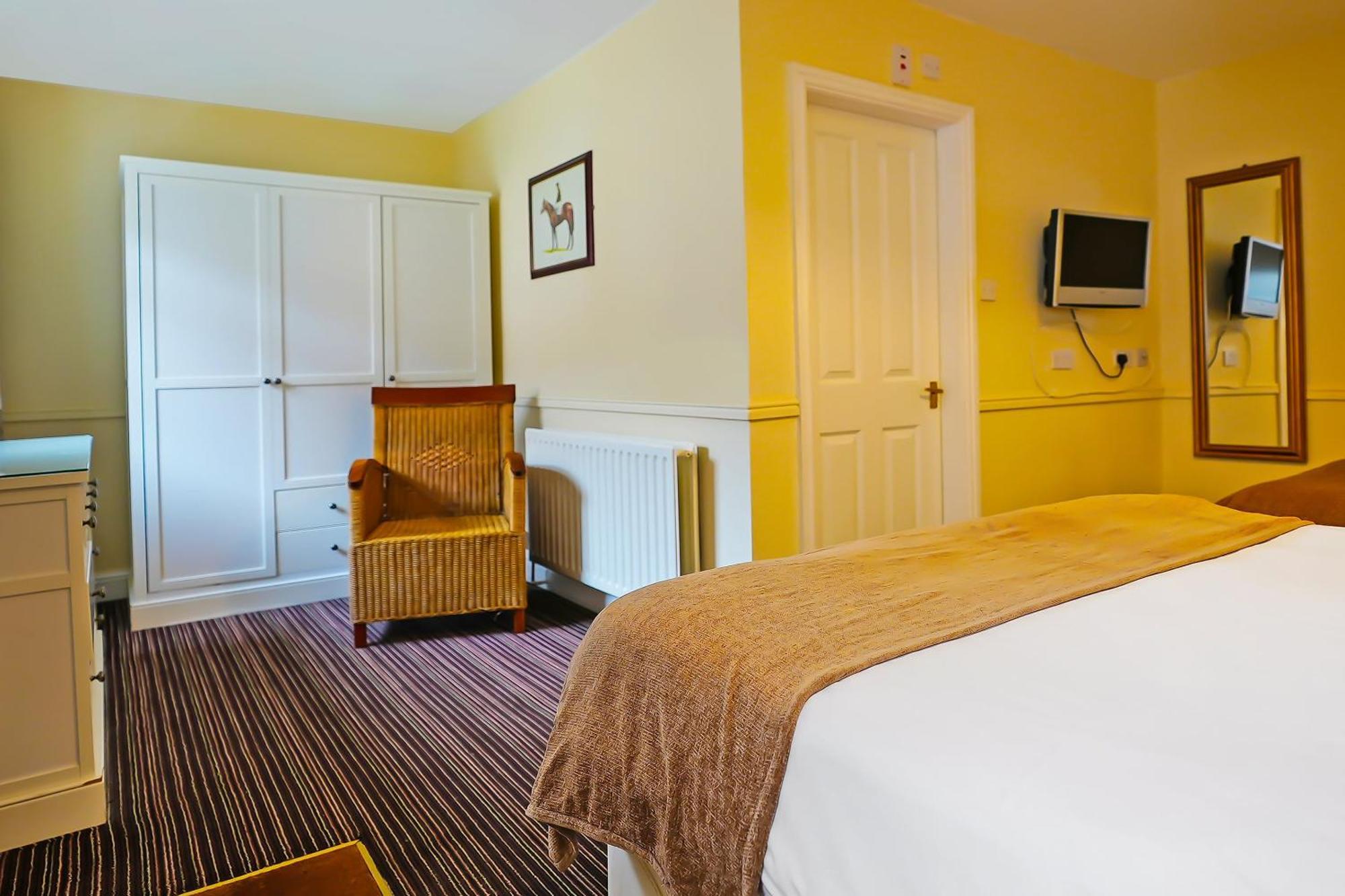 Отель Oyo The White Horse, Ripon North Yorkshire Экстерьер фото
