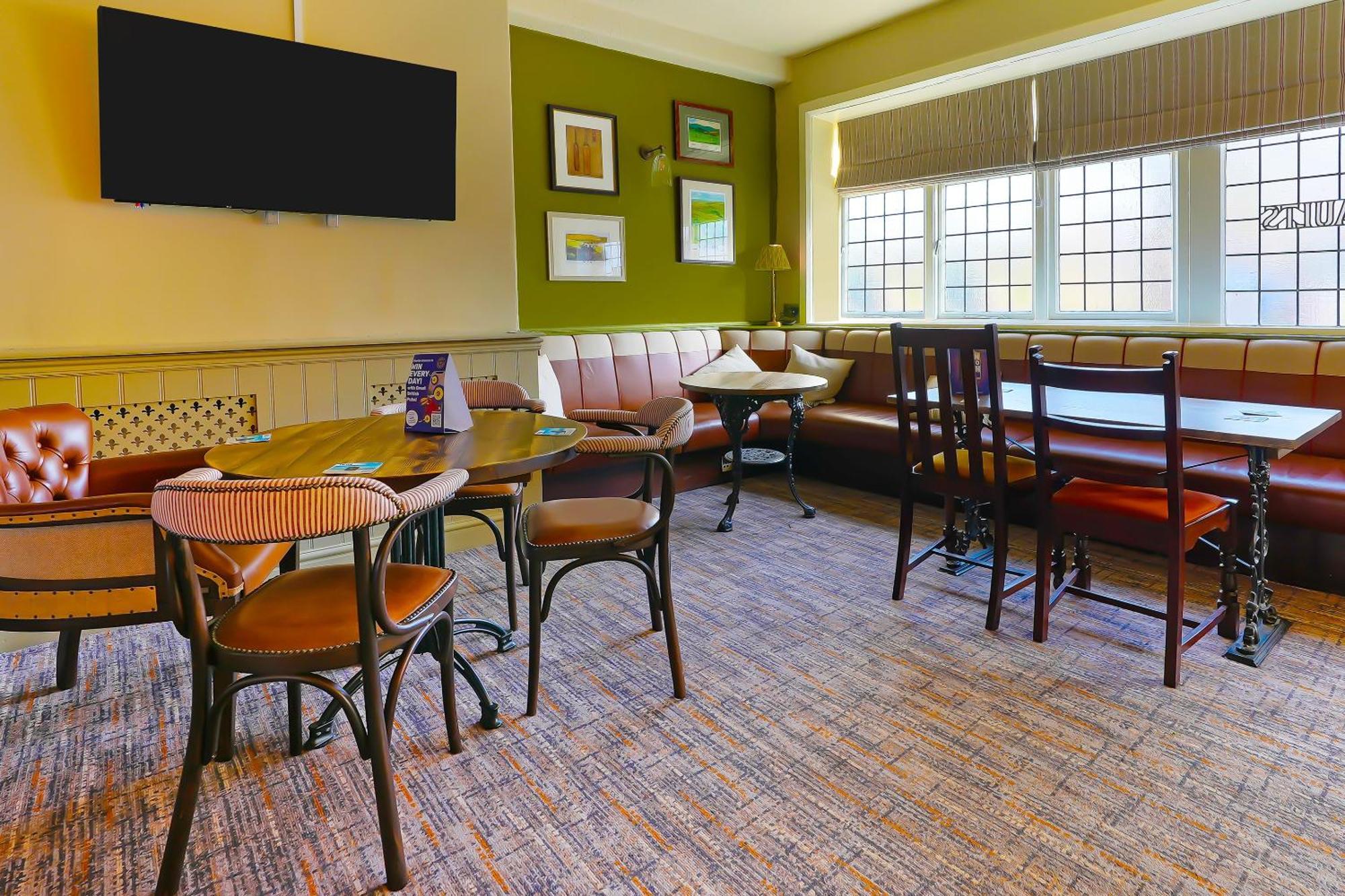 Отель Oyo The White Horse, Ripon North Yorkshire Экстерьер фото